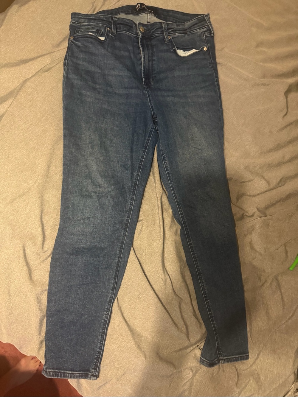GAP Women's Dark Blue Skinny Jeans